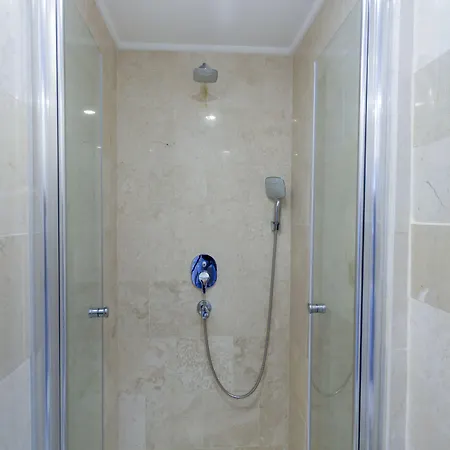 Otel Wise & - Adults Only 3*