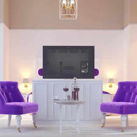 Wise & - Adults Only 3*