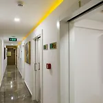 Wise & - Adults Only Hotel