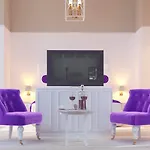 Wise & - Adults Only 3*