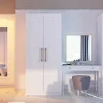 Hotel Wise & - Adults Only