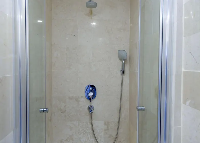 Hotel Wise & - Adults Only 3*