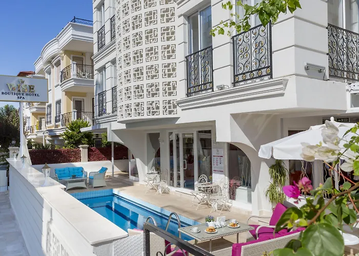 Wise & - Adults Only Hotel